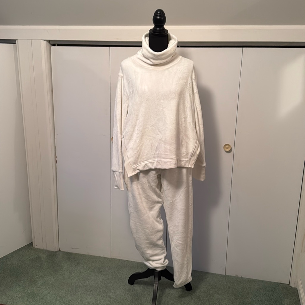 Athleta Double Cozy Karma Fleece Top And Bottom